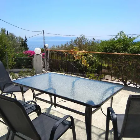 Reggina'S Place Livathos  Exterior photo