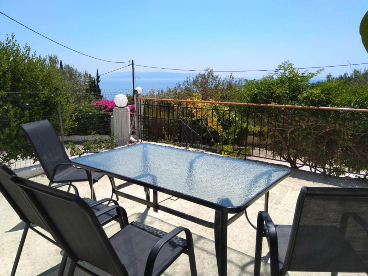 Reggina's Place Apartment
